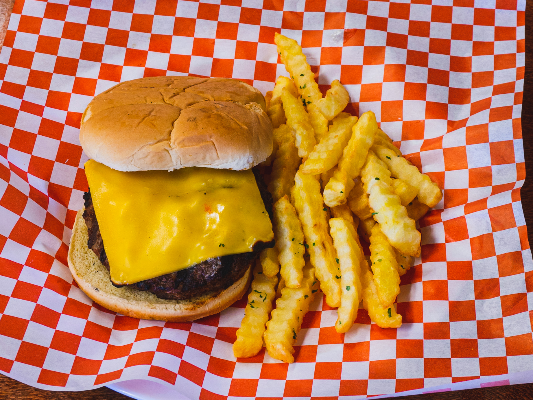 Hamburger de Niño con Papas Fritas
